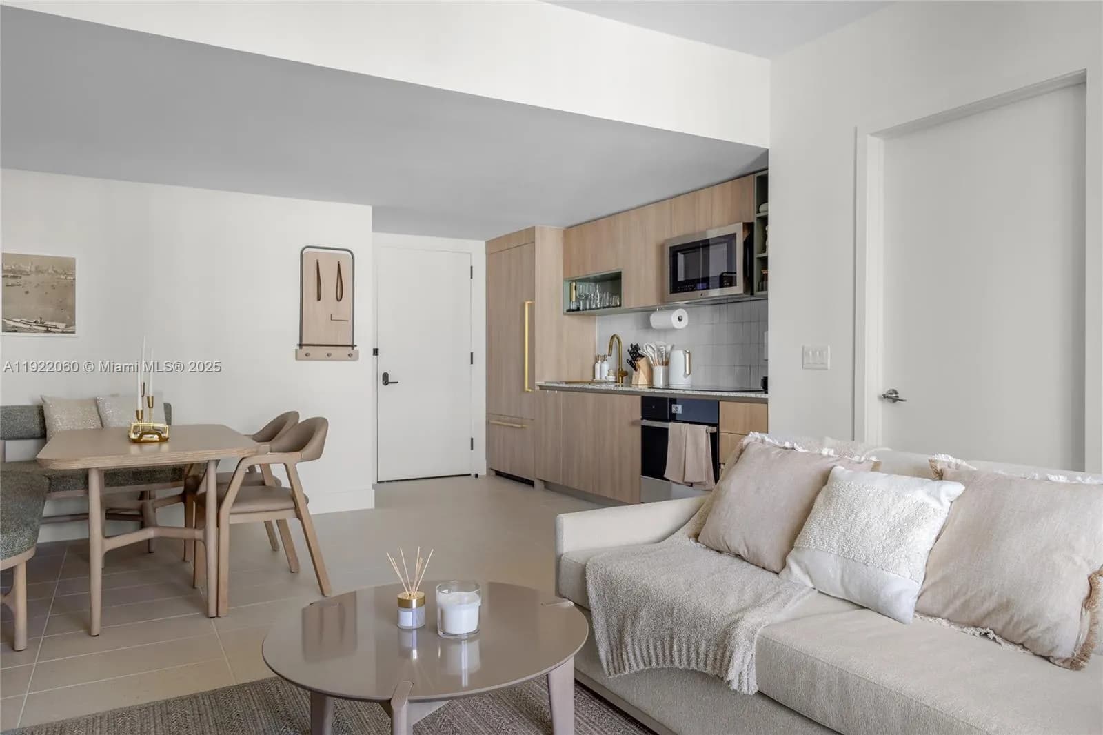 159 NE 6th St # 3209, Miami FL 33132