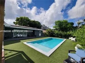 12125 NE 2nd Ave, North Miami FL 33161