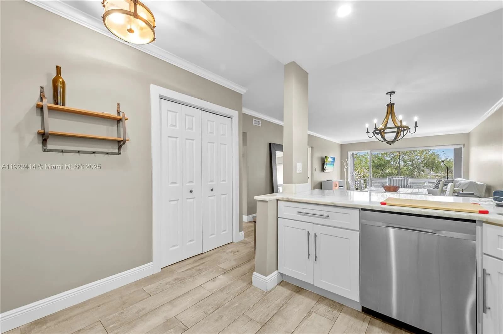 900 SW 12th St # 206, Fort Lauderdale FL 33315