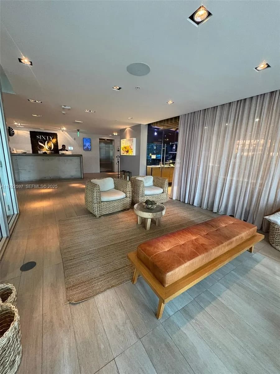 6080 Collins Ave # 506, Miami Beach FL 33140