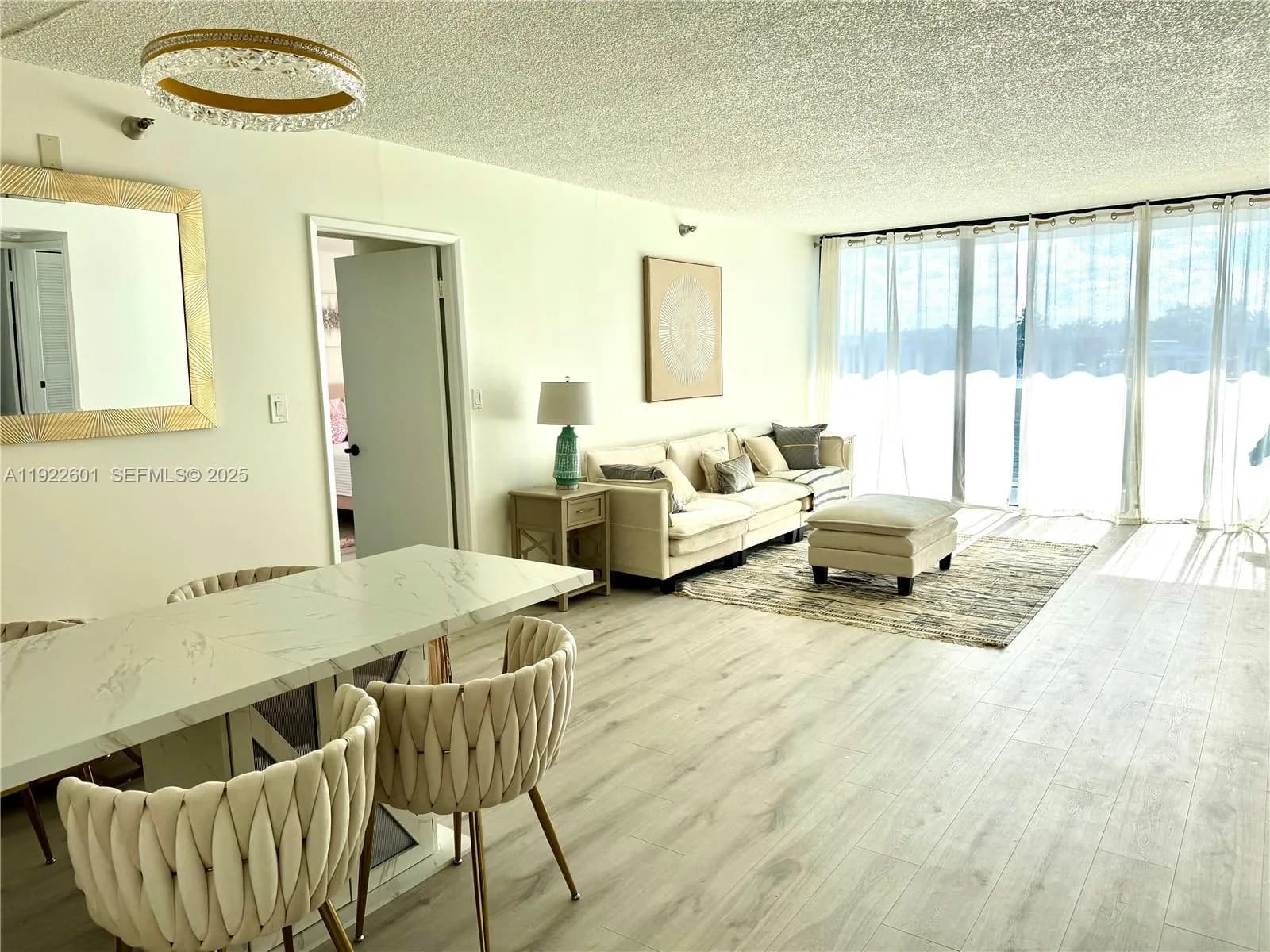 20515 E Country Club Dr # 245, Aventura FL 33180