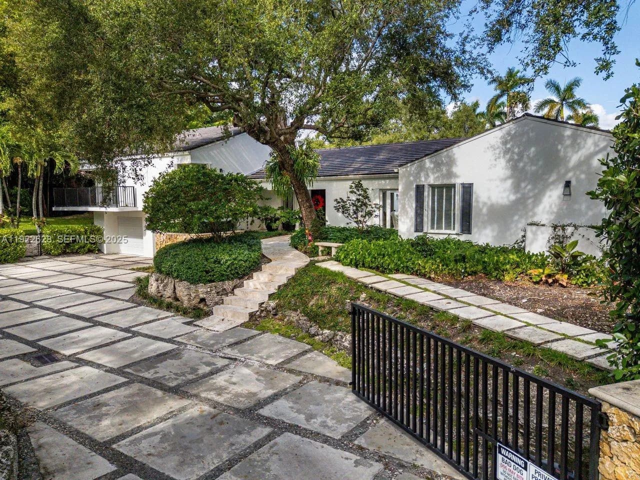 7000 Robles St, Coral Gables FL 33143