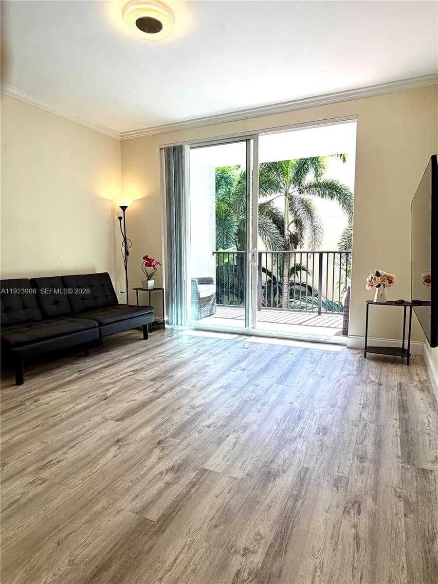 1 bedroom 1 bath for sale at 17150 N Bay Rd # 2419, Sunny Isles Beach FL 33160