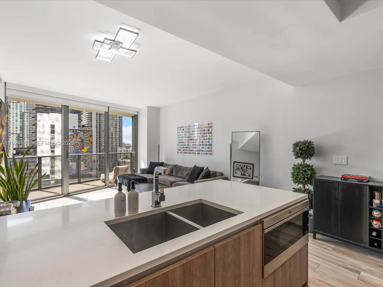 801 S Miami Ave # 1603, Miami FL 33130