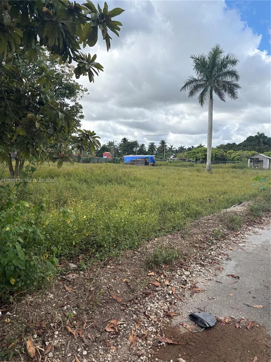 Krome Avenue, Miami FL 33196