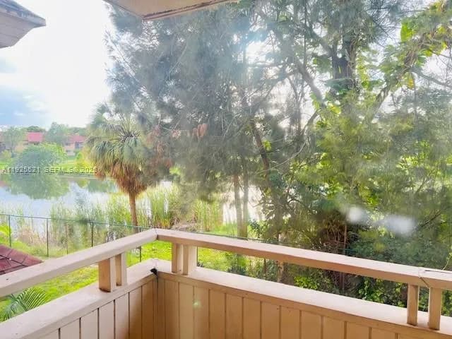 17530 NW 68th Ave # C2007, Hialeah FL 33015