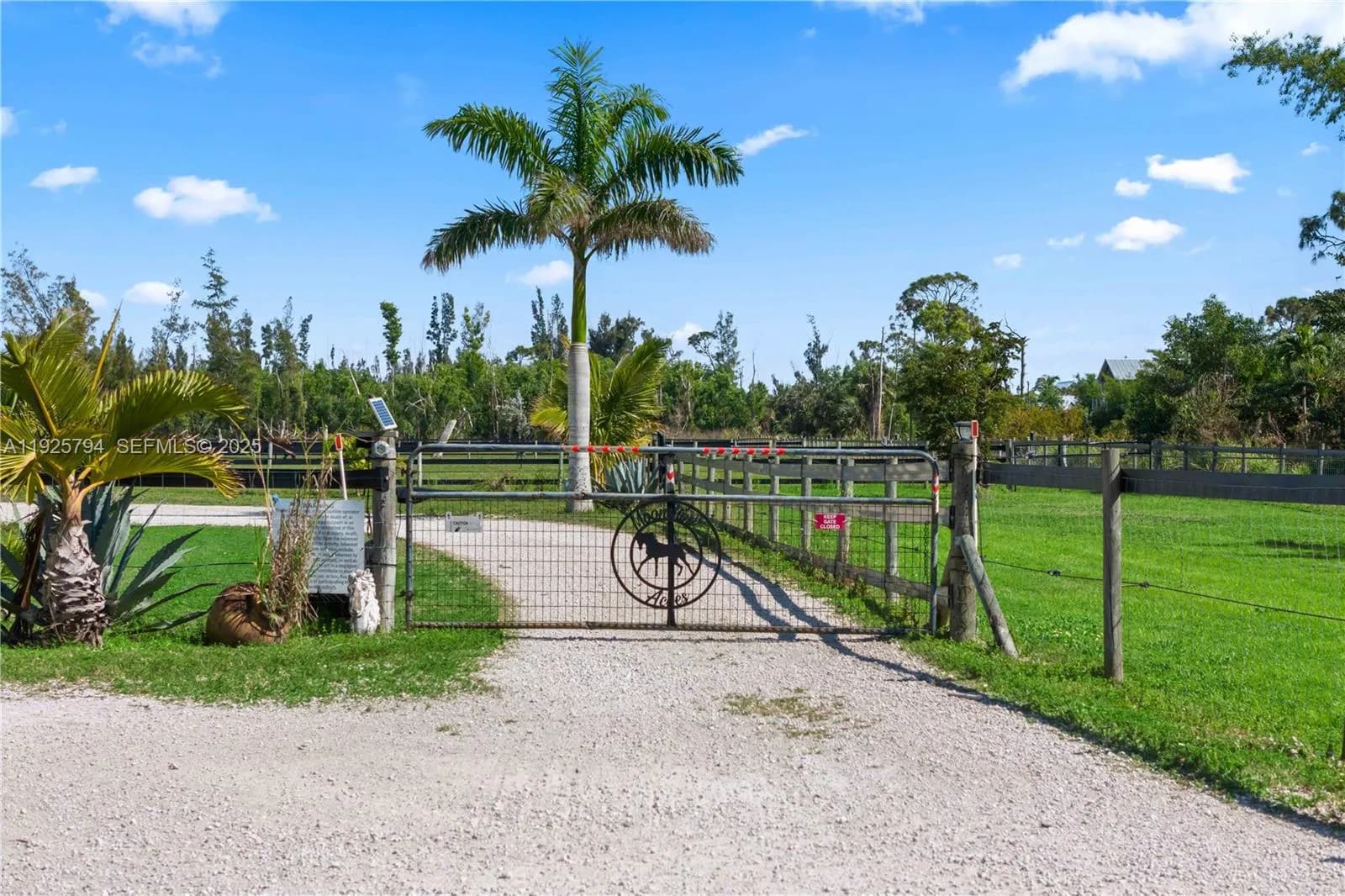 6050 Stringfellow, Other City - In The State Of Florida FL 33956