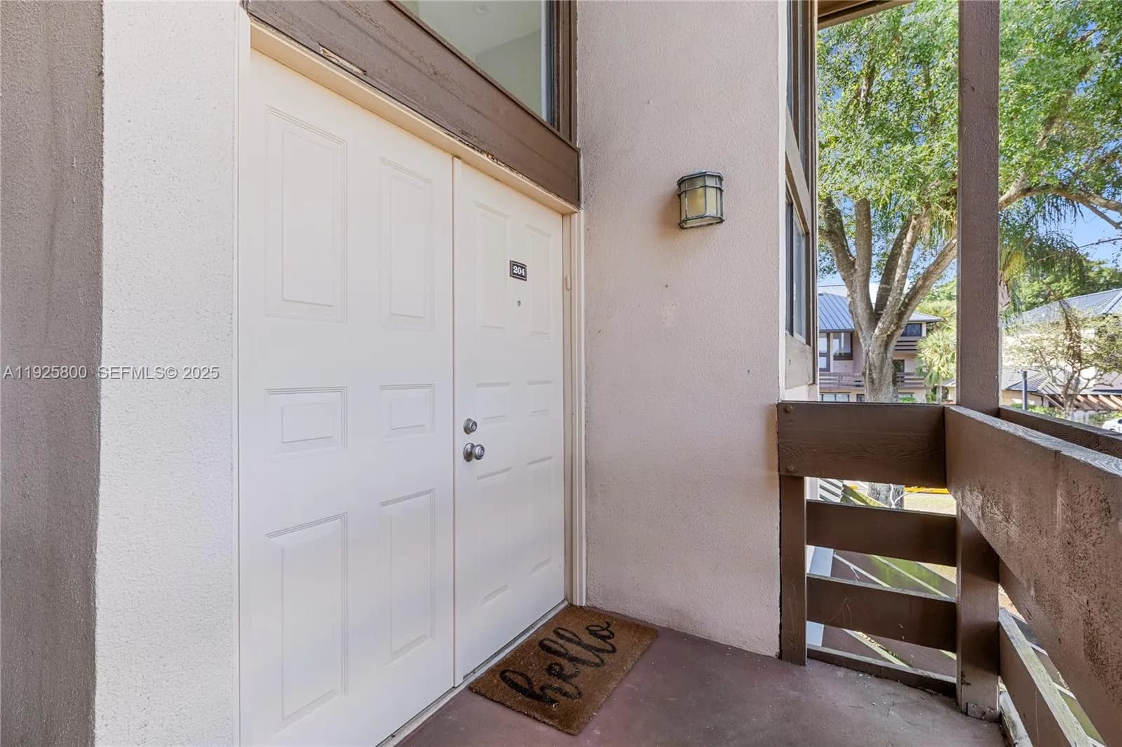 120 SW 96th Ter # 204, Plantation FL 33324