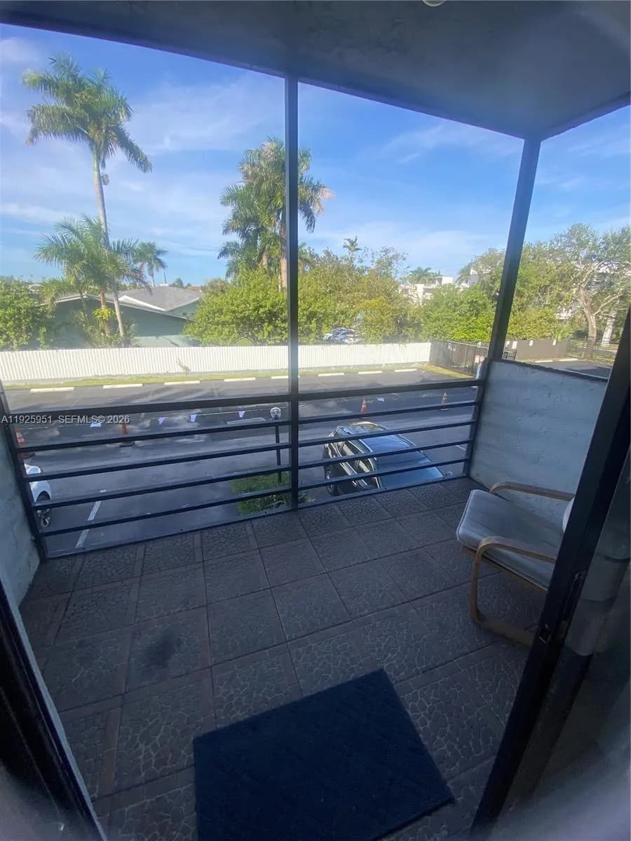 13500 NE 3rd Ct # 205, North Miami FL 33161