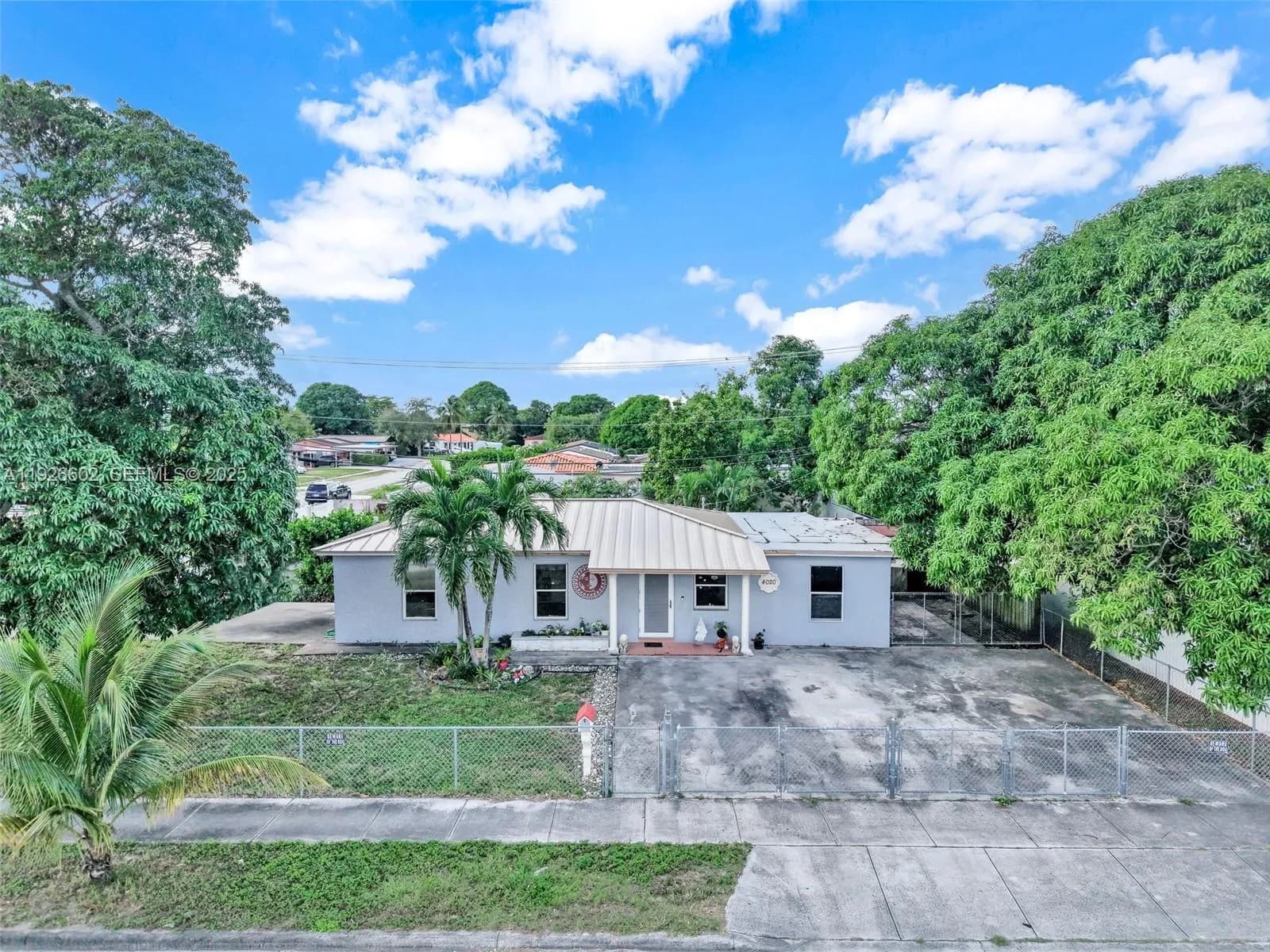 4020 E 10th Ave, Hialeah FL 33013