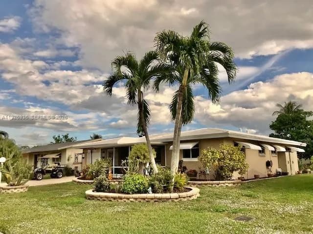 4908 NW 47th Ter, Tamarac FL 33319