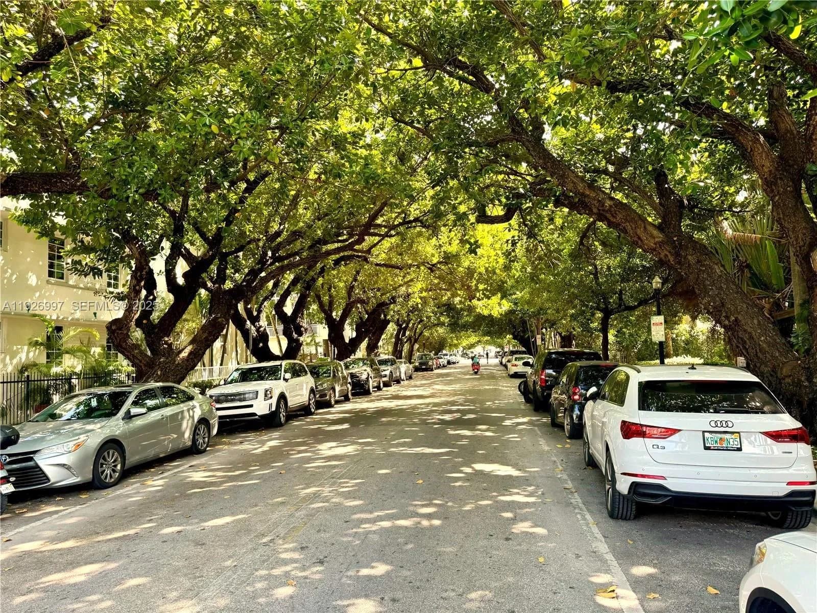 349 Meridian Ave # B202, Miami Beach FL 33139