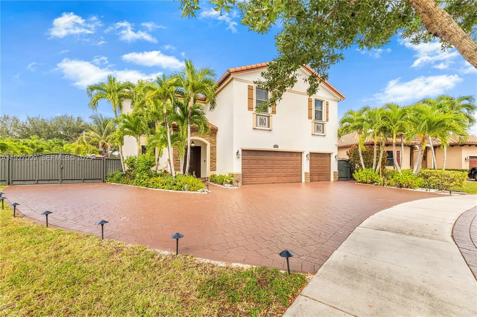 3461 SE 1st St, Homestead FL 33033