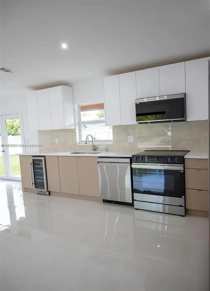 26222 SW 124th Pl, Homestead FL 33032