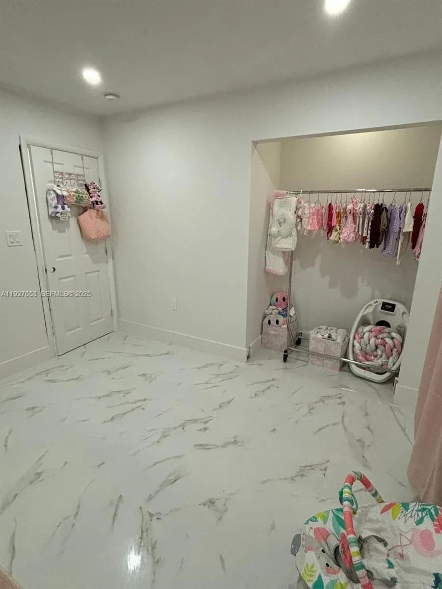 21160 SW 328th St, Homestead FL 33030