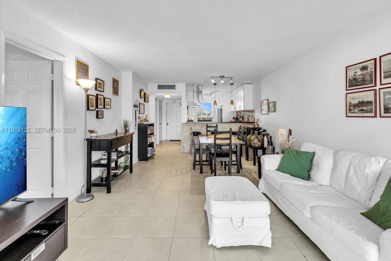 6071 NW 61st Ave # 303, Tamarac FL 33319