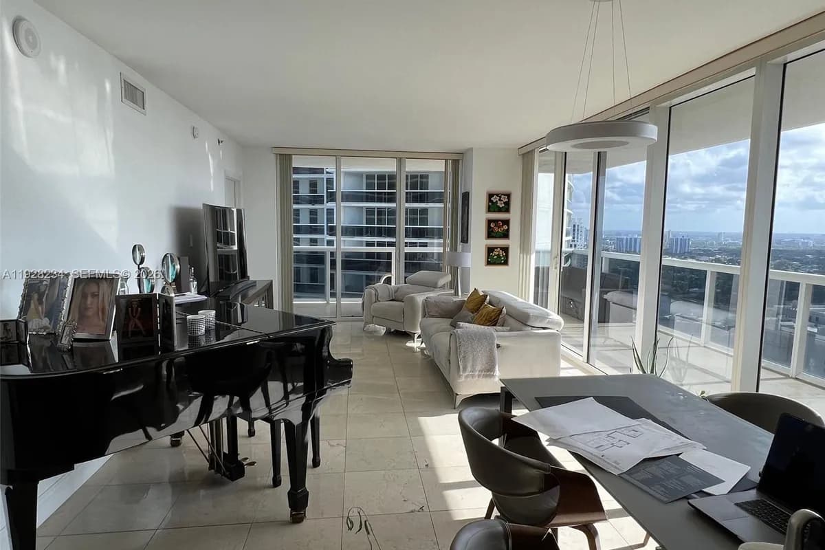 1830 S Ocean Dr # 3006, Hallandale Beach FL 33009