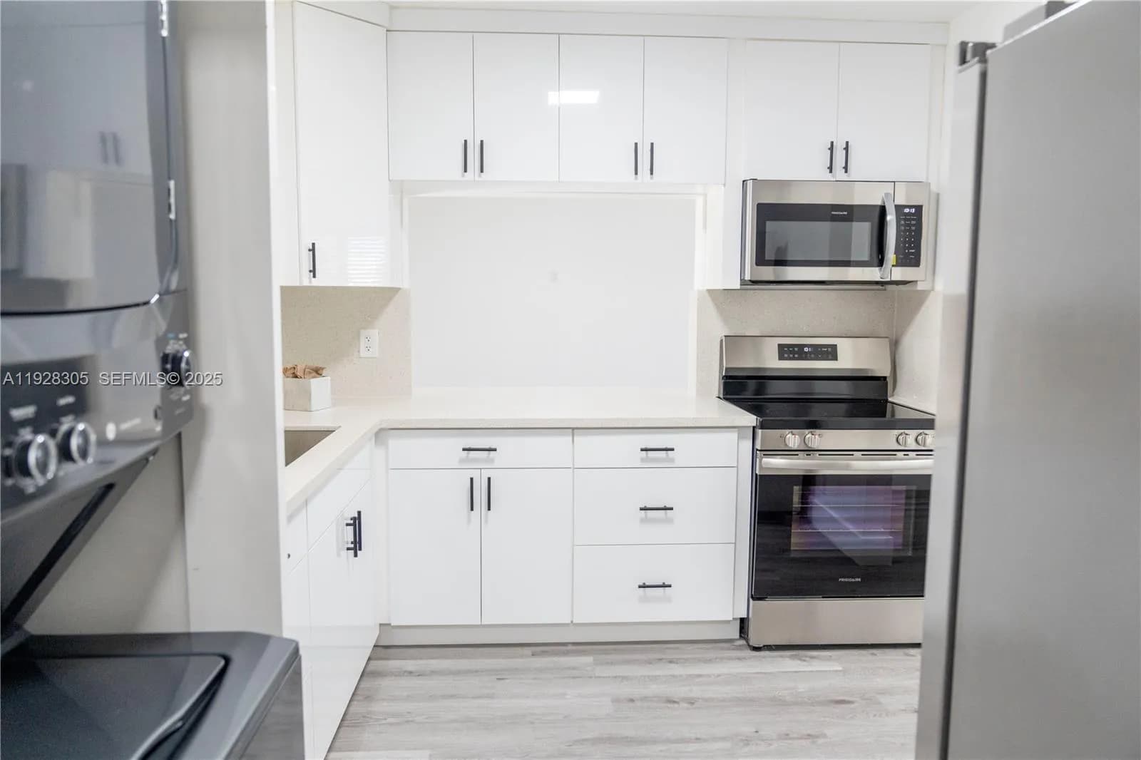 1530 NW 47th Ave, Lauderhill FL 33313