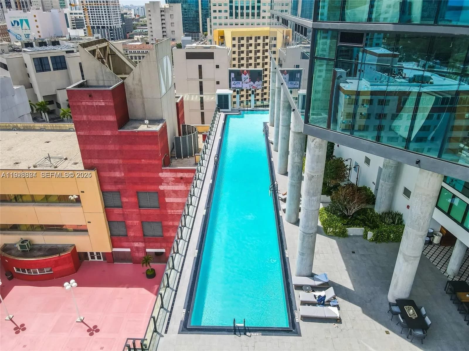 398 NE 5th St # 2414, Miami FL 33132