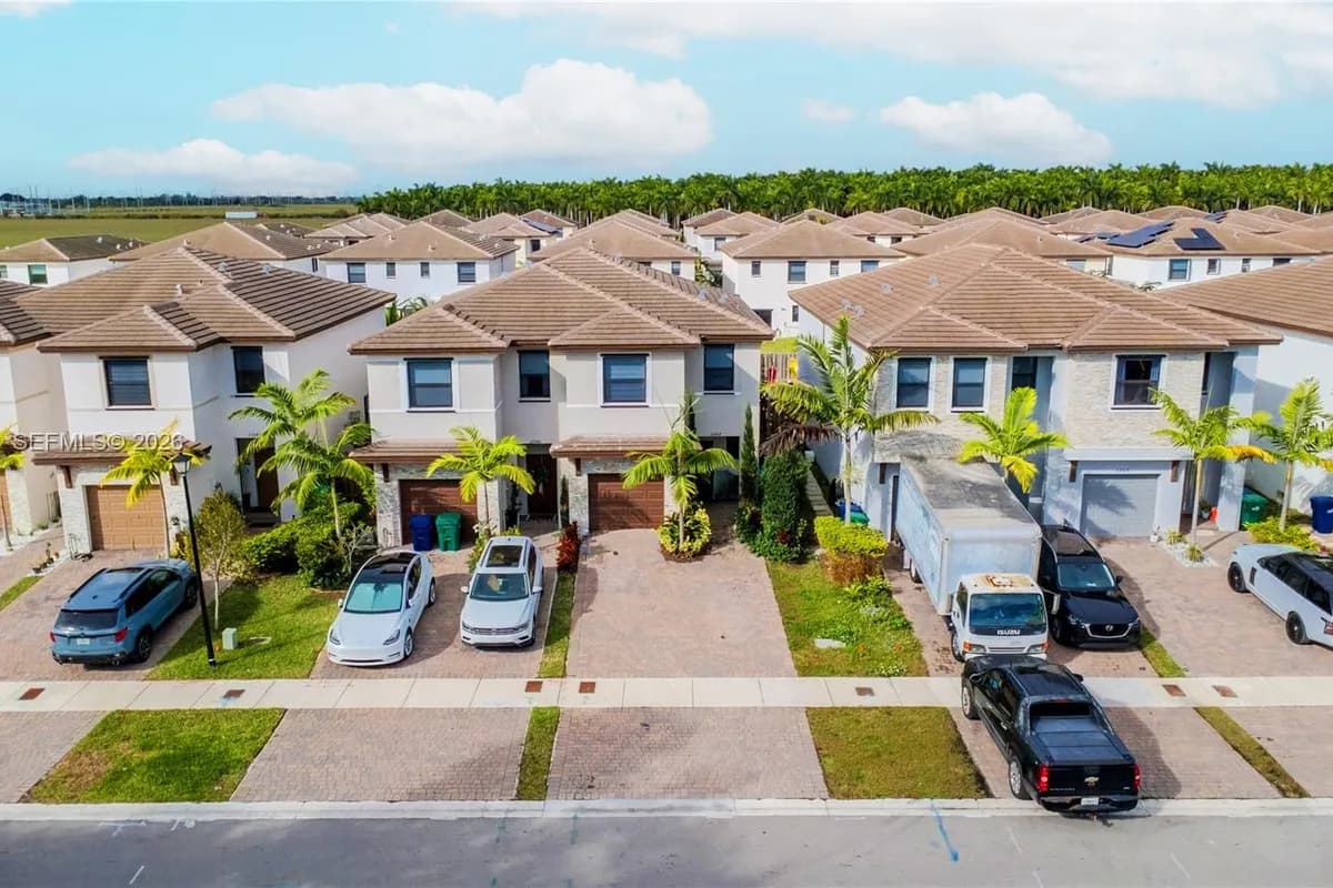 25532 SW 108th Ave, Homestead FL 33032