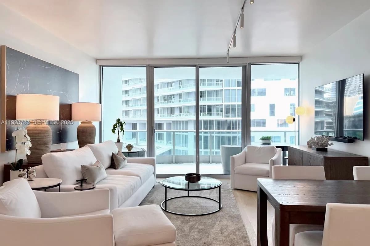 1331 Brickell Bay Dr # 506, Miami FL 33131