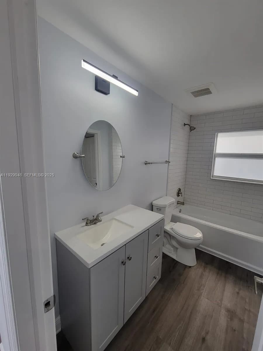 1809 NW 8th Pl, Fort Lauderdale FL 33311