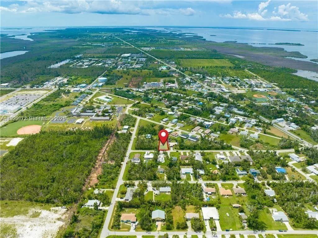 5409 Phillips ST, Other City - In The State Of Florida FL 33922