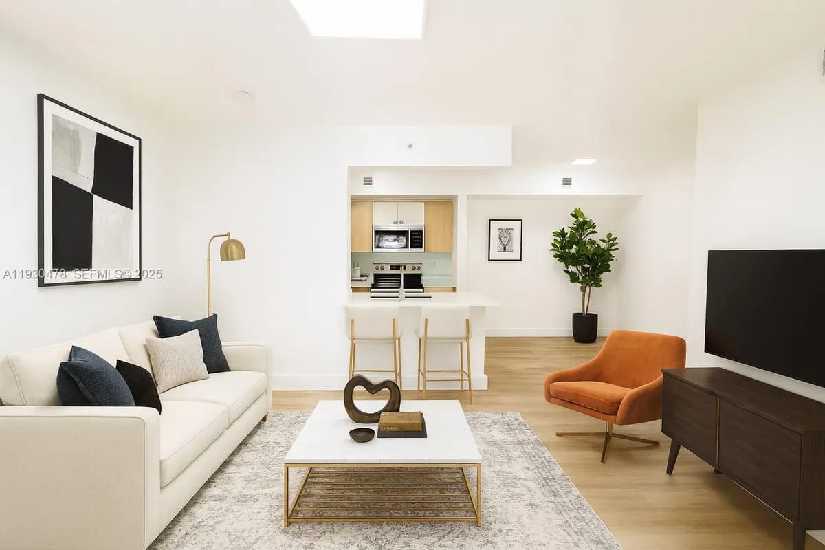 2564 Centergate Dr # 208, Miramar FL 33025