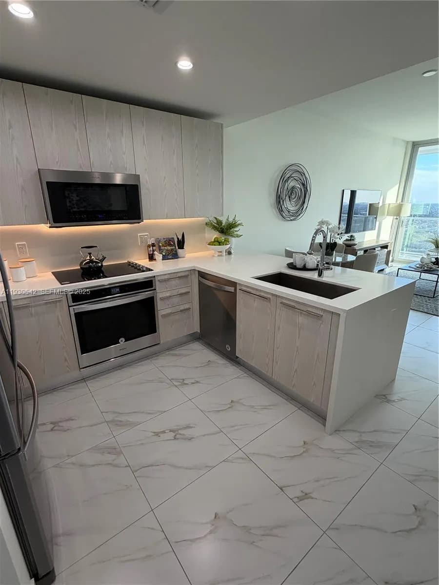 2000 Metropica Way # 2108, Sunrise FL 33323