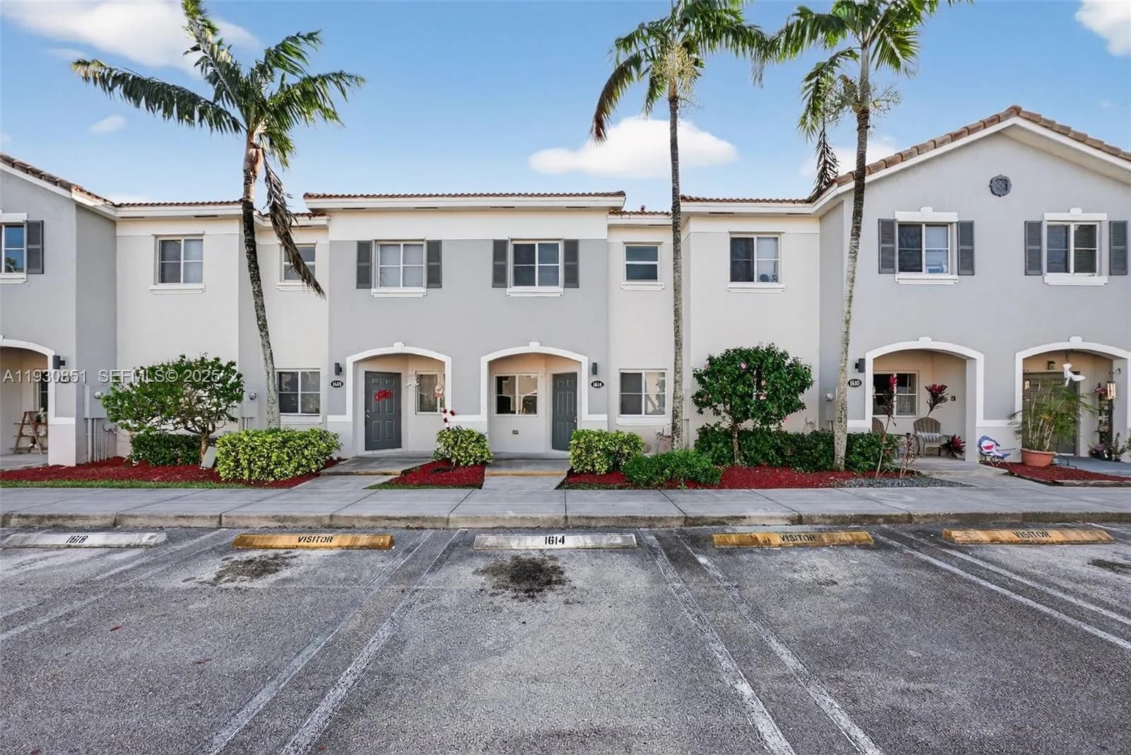 1614 SE 31st Ct, Homestead FL 33035