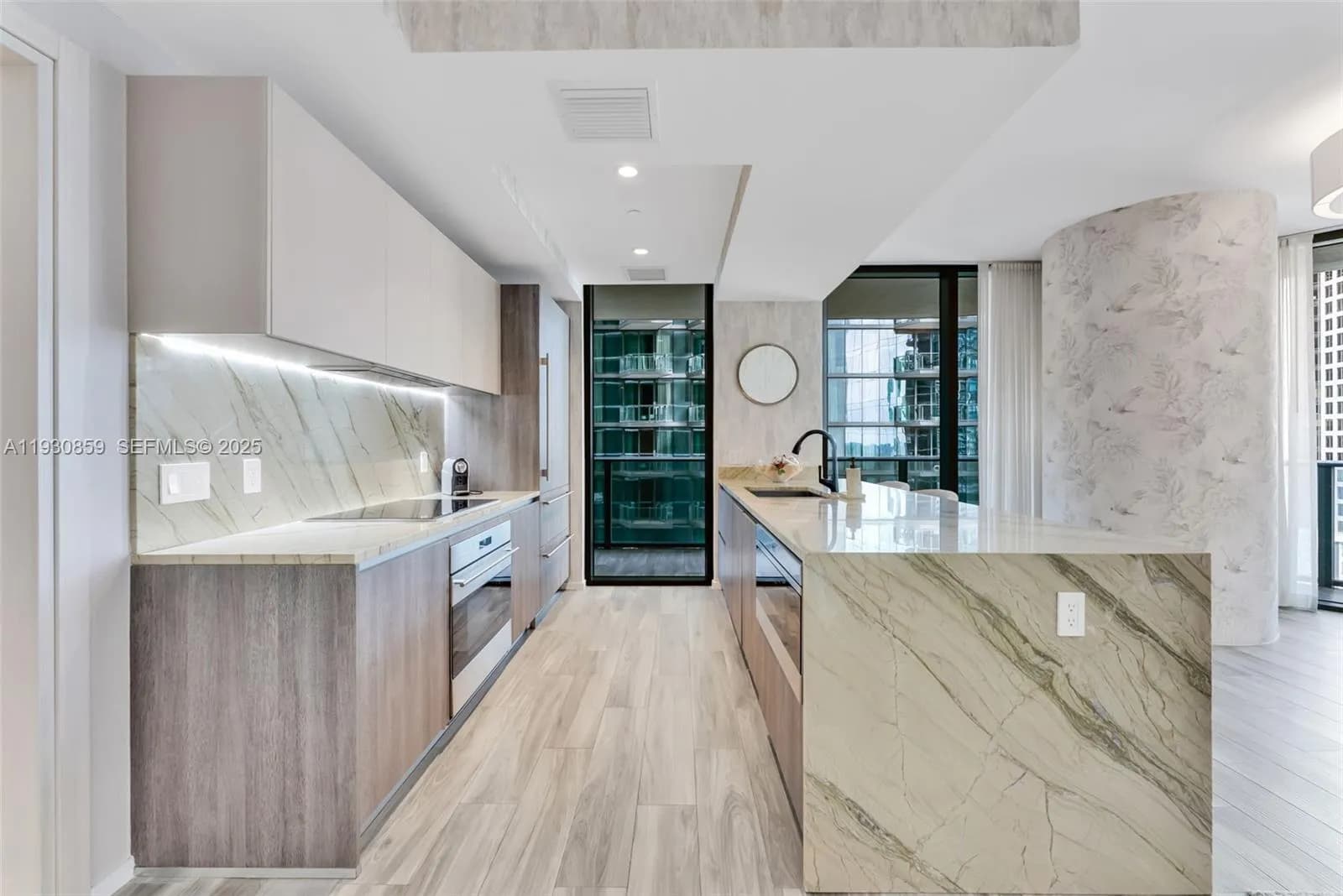 801 S Miami Ave # 1805, Miami FL 33130