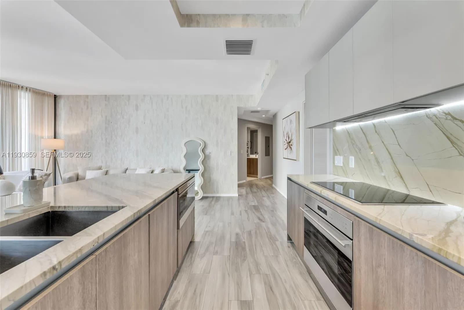 801 S Miami Ave # 1805, Miami FL 33130