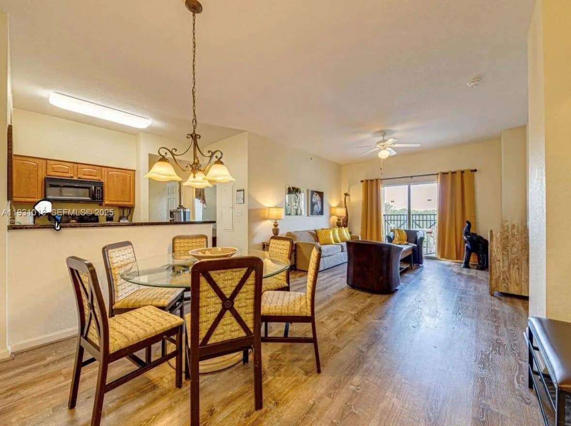 8112 Poinciana Blvd # 1401, Orlando FL 32821