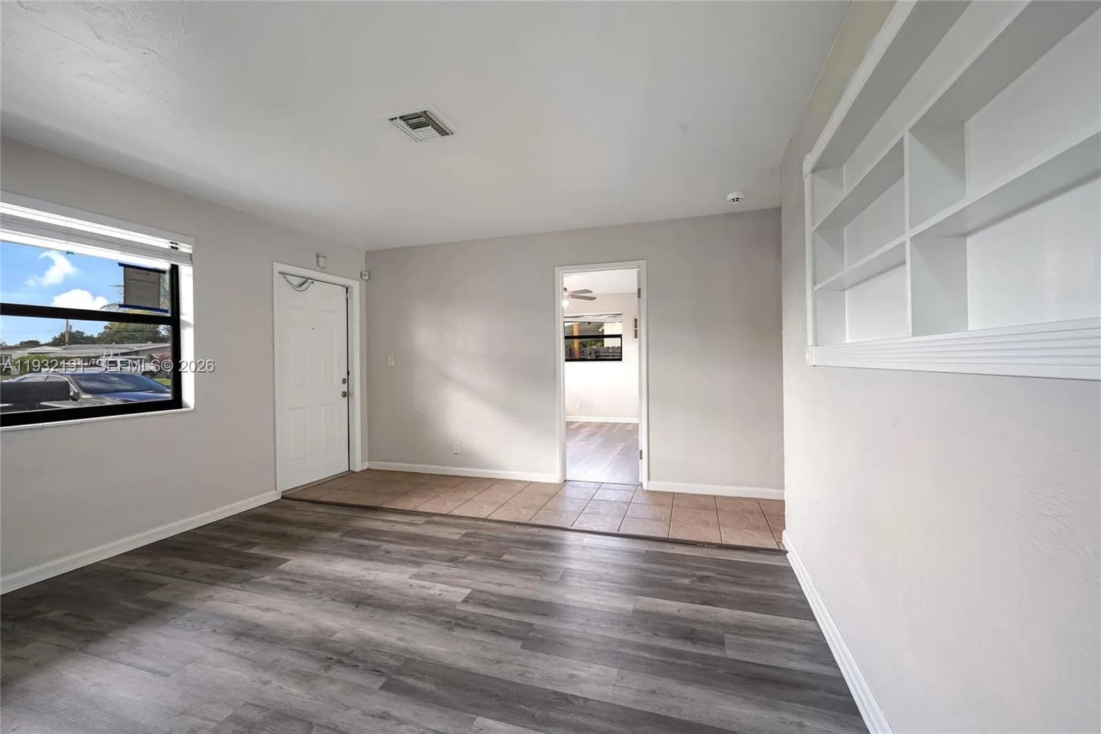 4136 NW 13th Ave, Oakland Park FL 33309