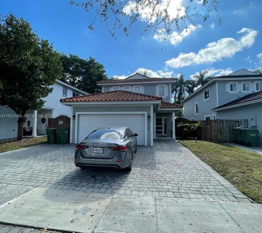 3134 NE 3rd Dr, Homestead FL 33033