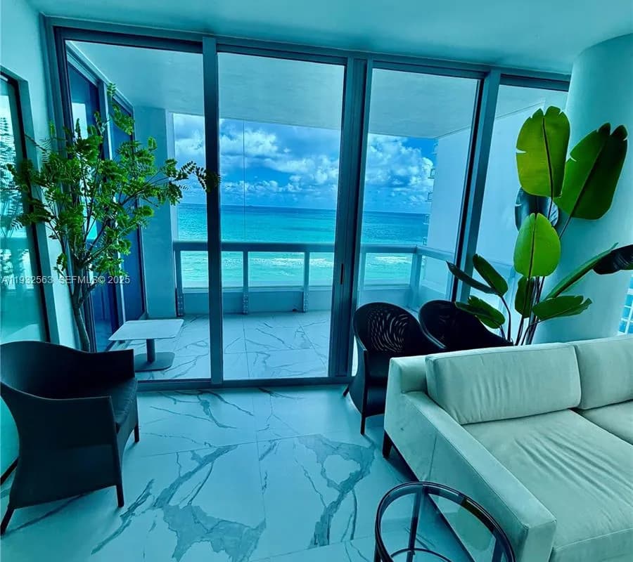 6899 Collins Ave # 1008, Miami Beach FL 33141