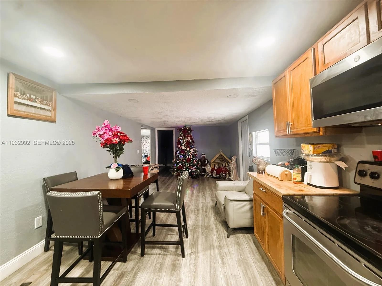 13261 SW 9th St, Davie FL 33325