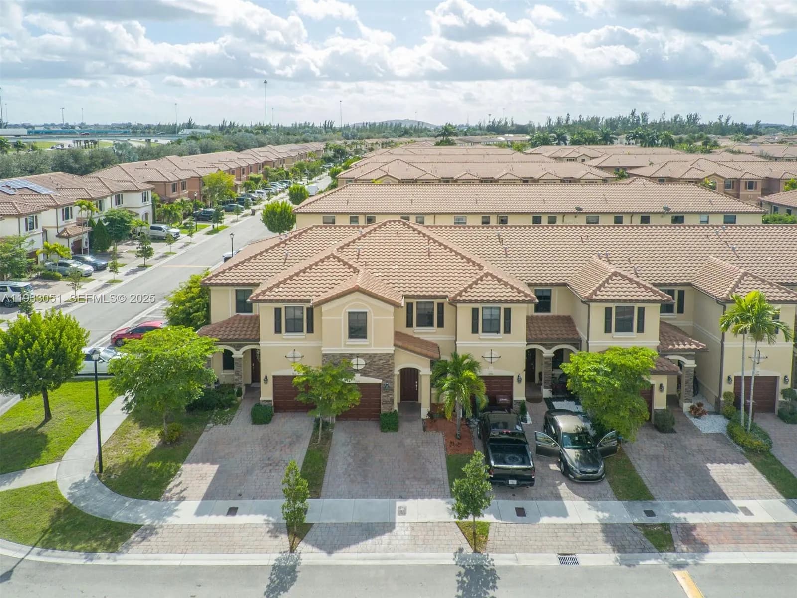 3316 W 91st Ter, Hialeah FL 33018