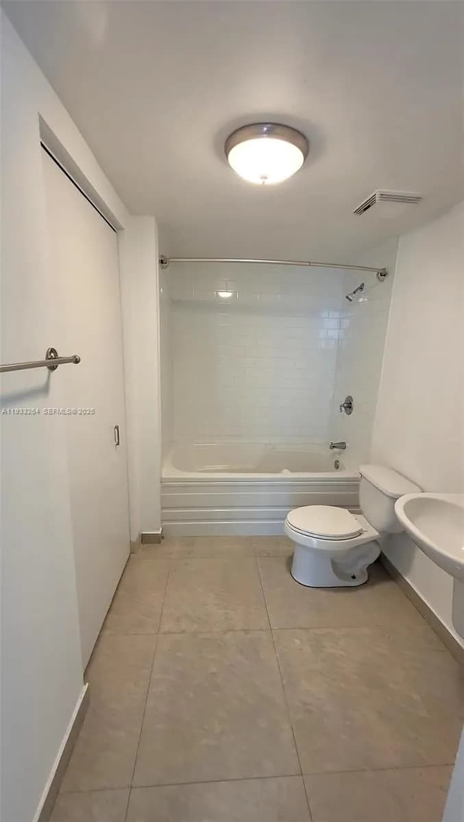 690 SW 1st Ct # 3110, Miami FL 33130