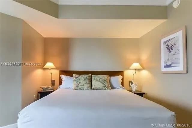 2889 Mcfarlane Rd # 1906, Miami FL 33133