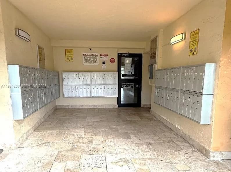 2935 NE 163rd St # 3P, North Miami Beach FL 33160