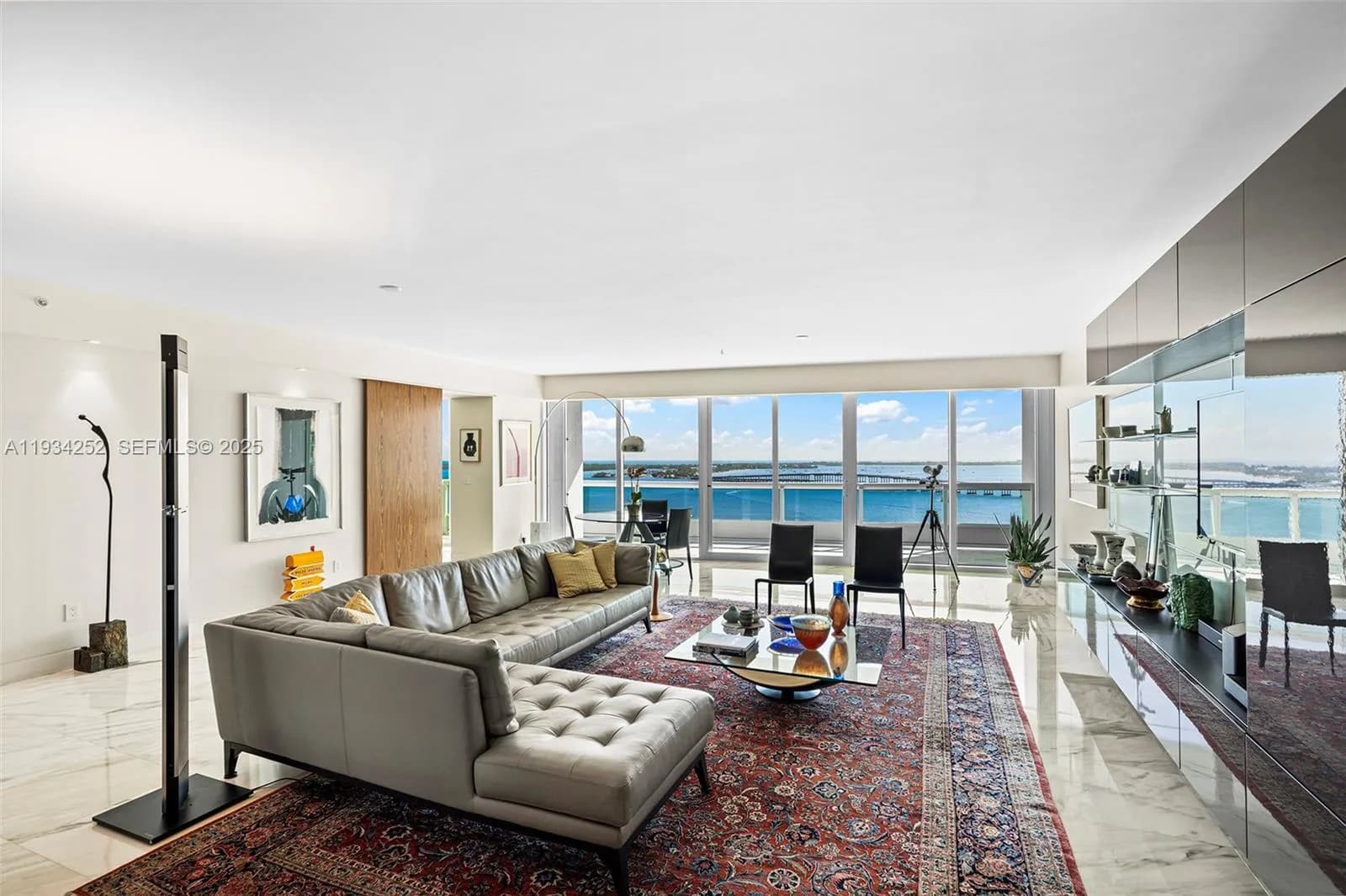 1643 Brickell Ave # 2304, Miami FL 33129