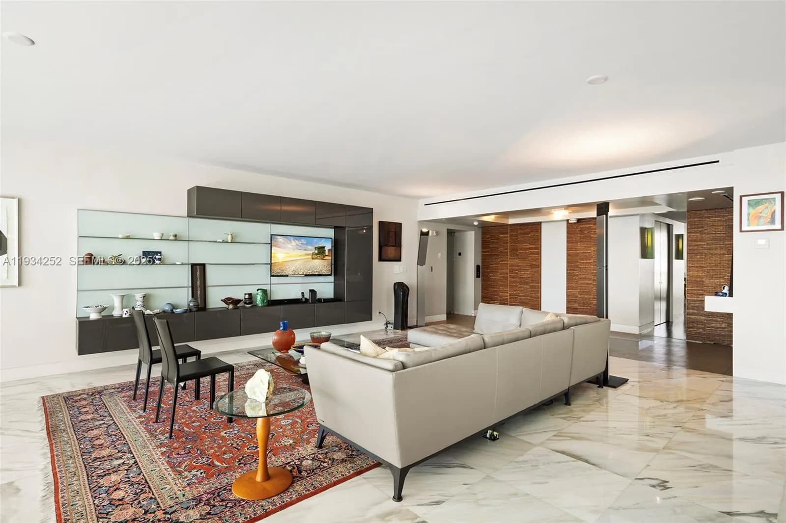 1643 Brickell Ave # 2304, Miami FL 33129