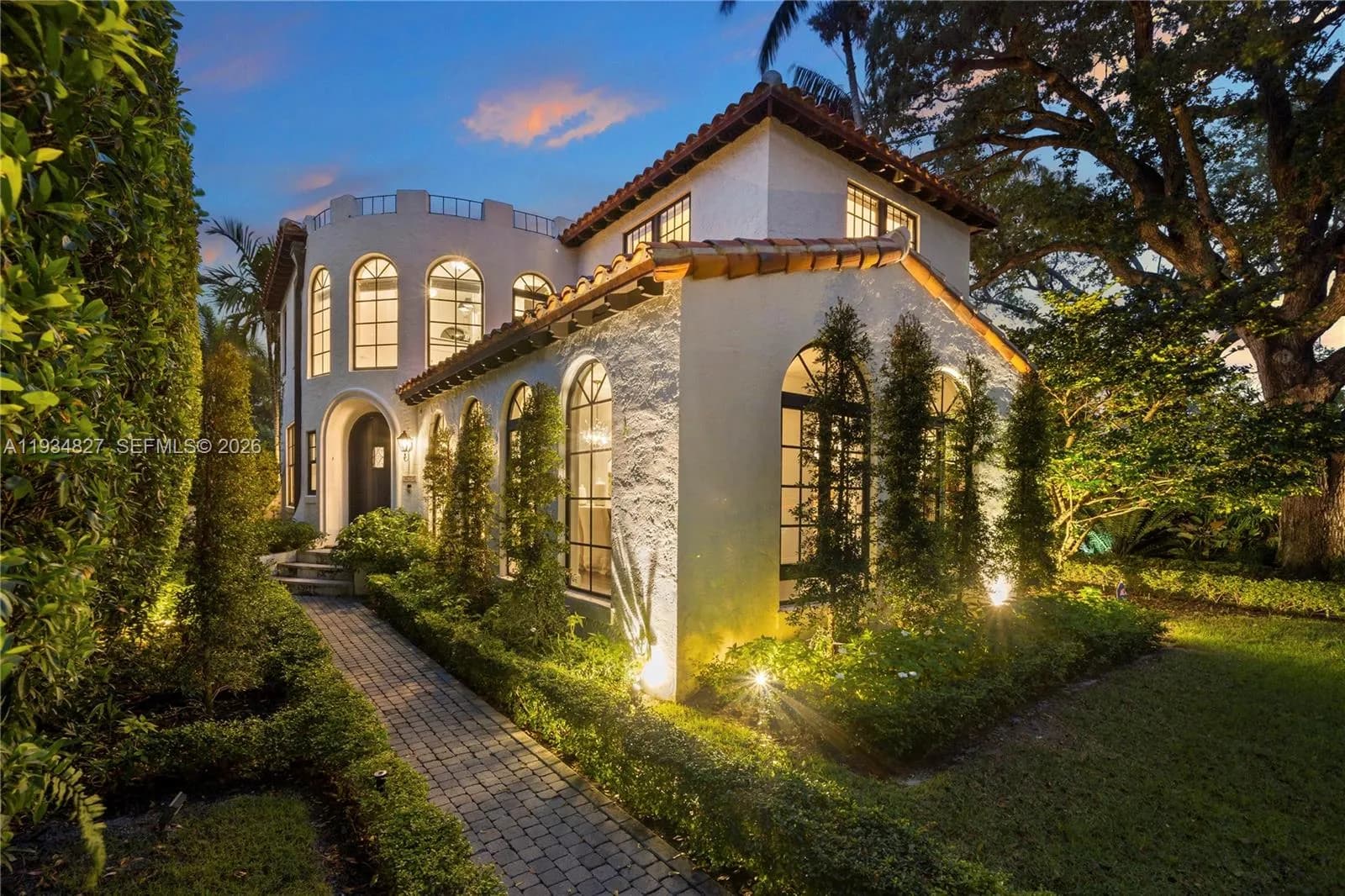 628 NE 59th St, Miami FL 33137