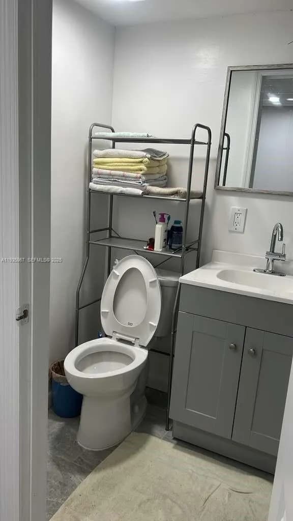 1911 SW 87th Ave, Davie FL 33324