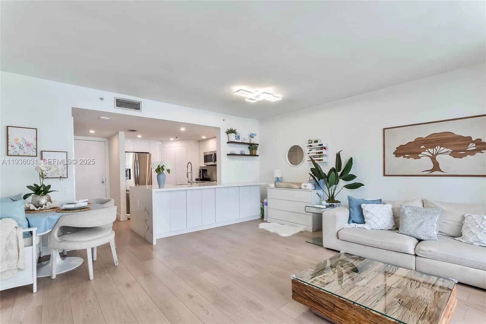 701 Brickell Key Blvd # 808, Miami FL 33131