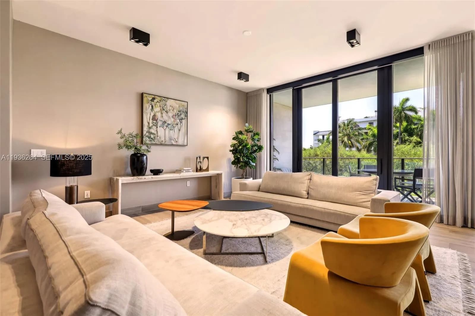 3581 E Glencoe St # 309, Miami FL 33133