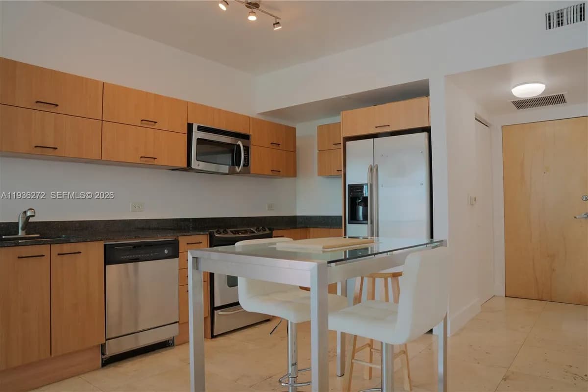 350 S Miami Ave # 3307, Miami FL 33130