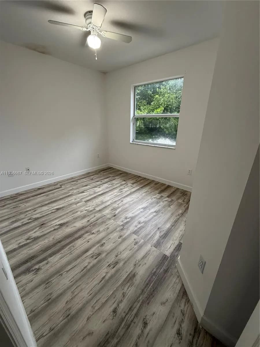 2415 NE 42nd Ave, Homestead FL 33033