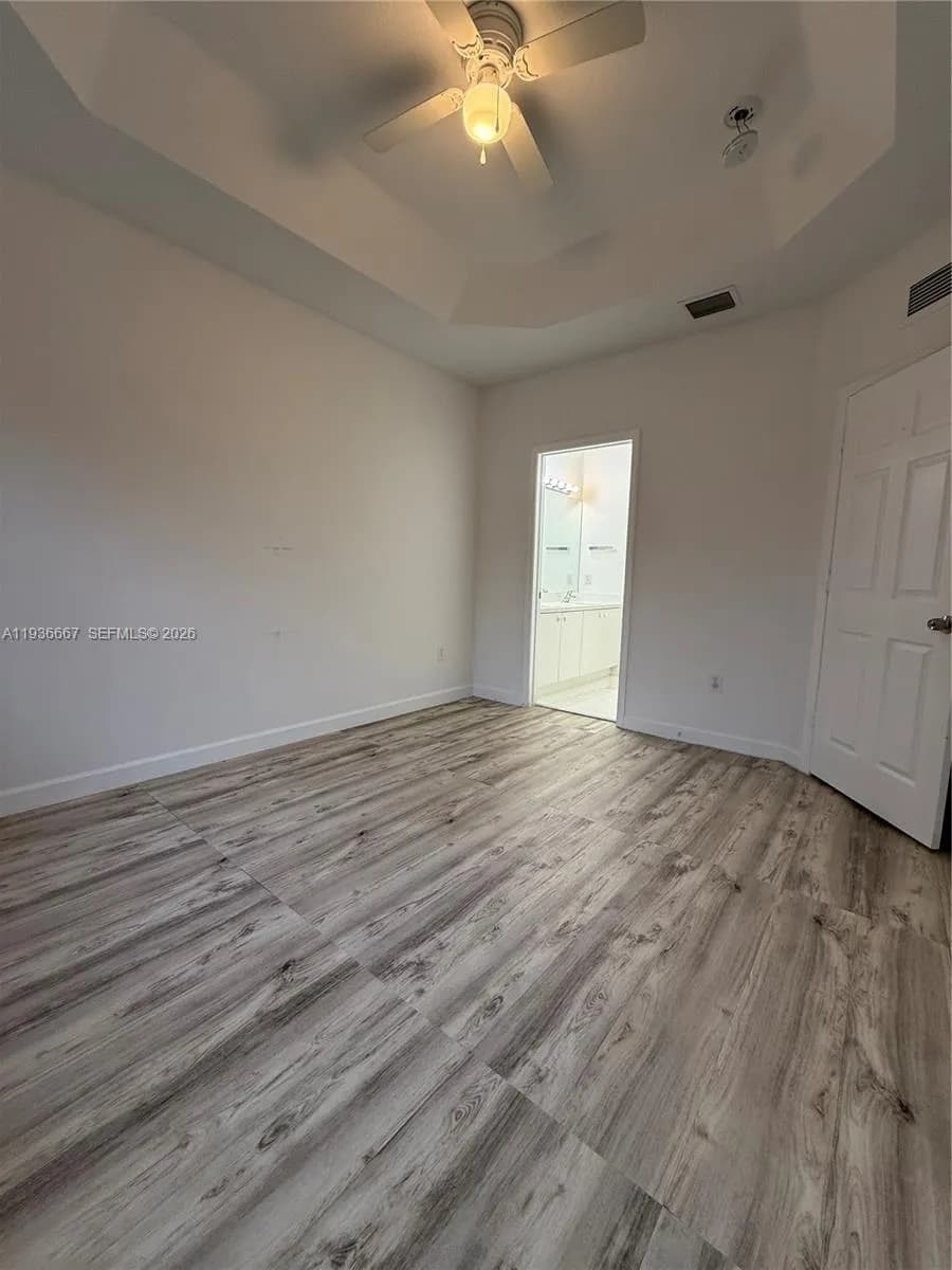 2415 NE 42nd Ave, Homestead FL 33033